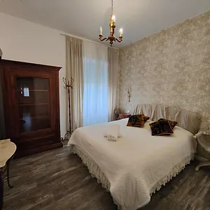 επισκεφθείτε το ξενοδοχείο